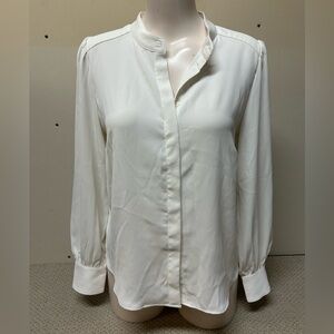 2/$20❤️- SHIRT | Women’s button up shirt size small/medium